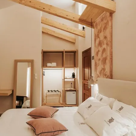 Anerada Hotell Kalavryta