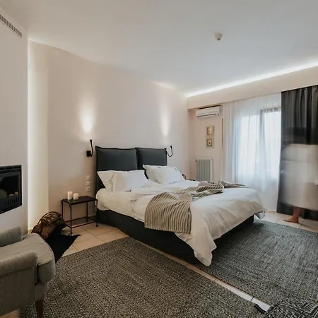 Hotell Anerada Kalavryta