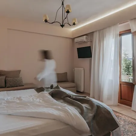 Anerada Hotell Kalavryta