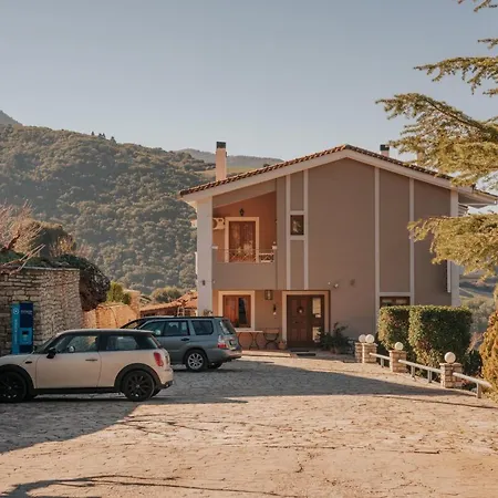 Anerada Hotell Kalavryta