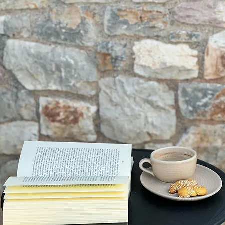 Anerada Hotell Kalavryta