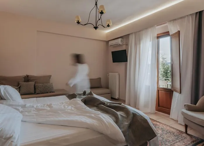 Anerada Otel Kalavryta